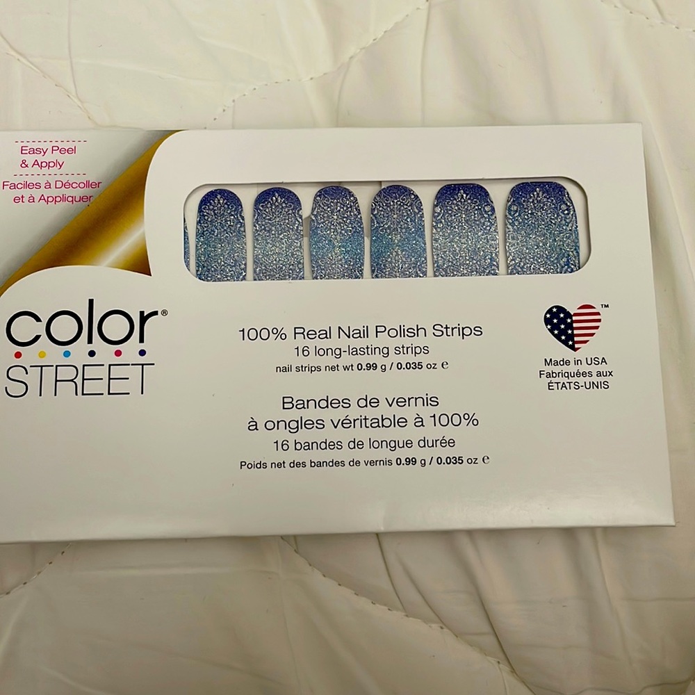Colorstreet Ice to meet you nail polish strips.